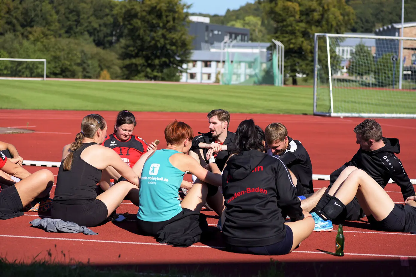 Neue Spieler und Spielerinnen finden bei uns auch ohne Stuhlkreis schnell ins Team