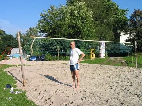 1500-SC-Baden-Baden-Mixed-Volleyball-Schraege-Seite-Klaus sucht sein Team.jpg