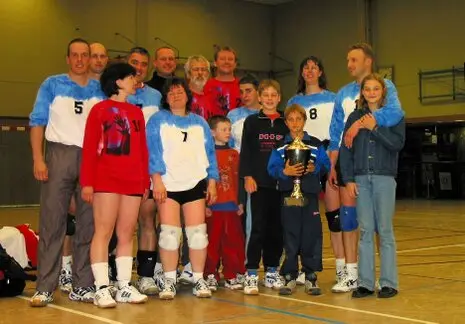 2001-SC-Baden-Baden-Mixed-Volleyball-BaWue-Mannschaft.jpg