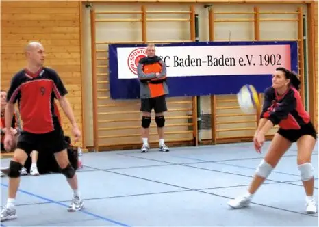 2009-SC-Baden-Baden-Mixed-Volleyball-Karin-Annahme.jpg