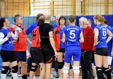 2013-SC-Baden-Baden-Mixed-Volleyball-Pokal-Heimspiel-Auszeit.jpg
